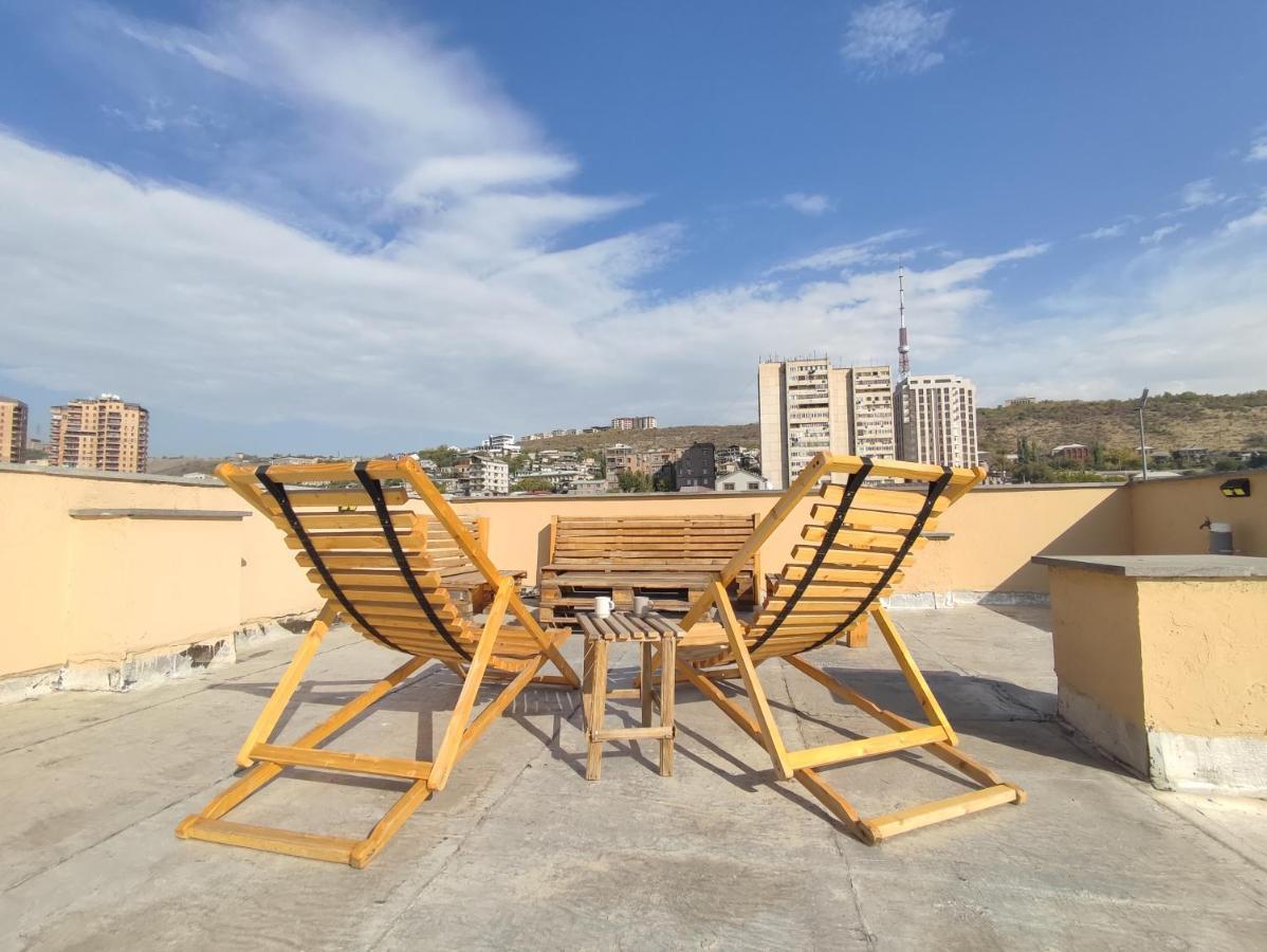 Hotelise I Bells-Of-Ireland Apartment Jerevan Eksteriør bilde